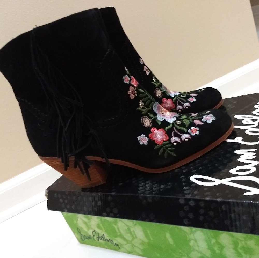 Black embroidered and fringed boots